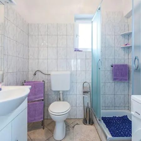 Family With Hydromassage Pool & Fun Activities Willa Žminj