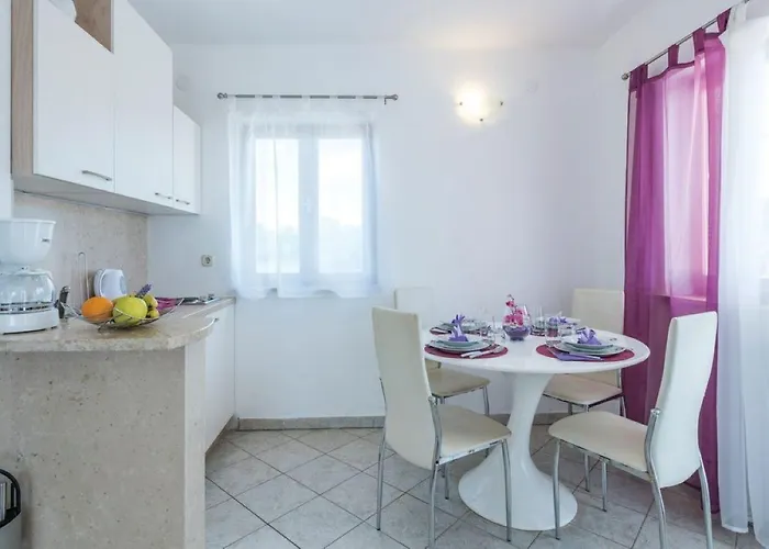 Villa Family With Hydromassage Pool & Fun Activities *