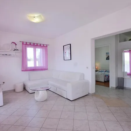 House In Rural Istria With Pool And Hydromassage Villa