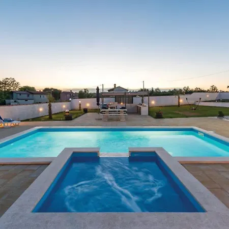 House In Rural Istria With Pool And Hydromassage * Žminj
