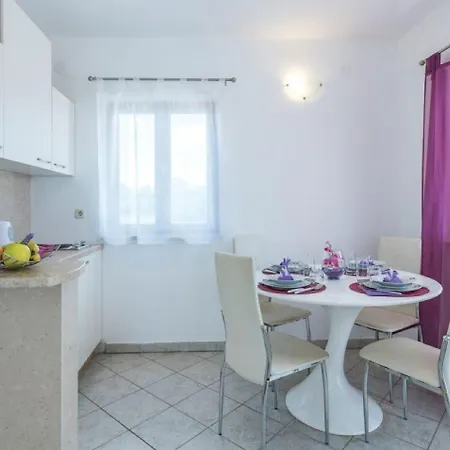 Villa House In Rural Istria With Pool And Hydromassage *