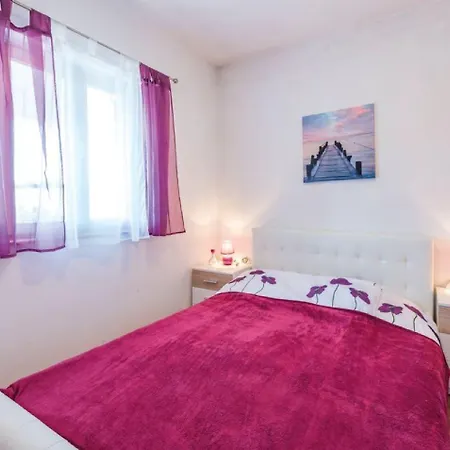 Villa House In Rural Istria With Pool And Hydromassage Zminj