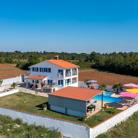 House In Rural Istria With Pool And Hydromassage *